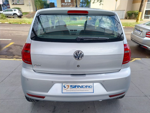 Volkswagen Fox 1.0 Mi Total Flex 8V 5p