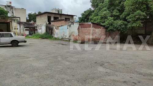 Imagen 3 de 5 de Centro De Maracay, Terreno En Alquiler