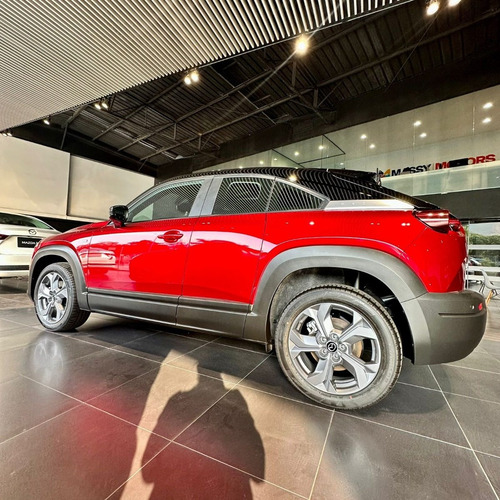 Imagen 10 de 16 de Mazda Mx30 Eléctrico Grand Touring Rojo