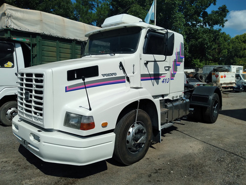 Volvo 410 Tractor En Muy Buen Estado.