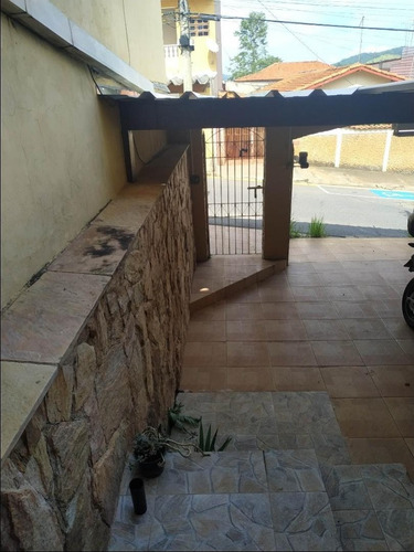 Imagem 5 de 23 de Casa Com Ótima Localização - 3 Dormitórios - Ca0125