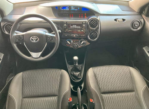 Imagem 3 de 3 de Etios X Plus Sedan 1.5 Flex 16v 4p Mec.