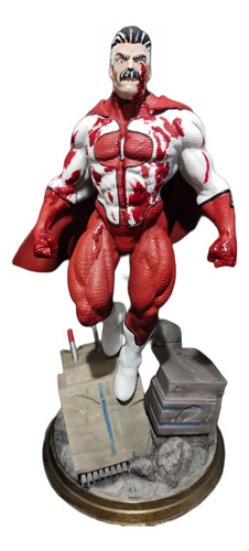 Omni-man Invencível Action Figure Estatueta
