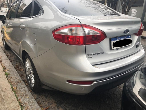 Ford Fiesta Kinetic Design 1.6 Titanium Sedan