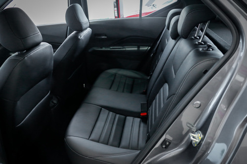 Imagem 9 de 14 de Nissan Kicks 1.6 Sl Cvt (flex)