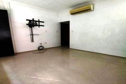 Imagen 6 de 12 de LG Asein1631 Alquila O Vende Townhouses En La Urbanización El Parral. Valencia. Edo. Carabobo