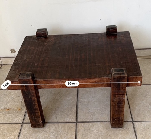 Conjunto Sofás De Madeira Rústica Maciça Peroba Mesa E Couro (Usado)