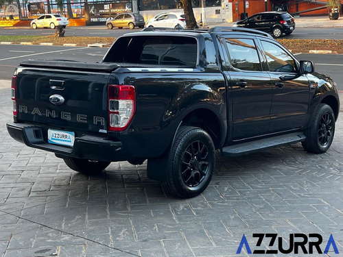 Ford Ranger 2.2 Black Cab. Dupla 4x2 Aut. 4p