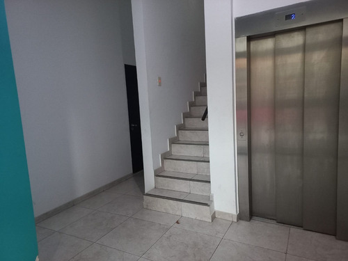 Imagen 3 de 12 de Departamento Venta Remedios De Escalada