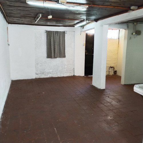 Casa En Venta Comuna De Quinta Normal, Cerca De Carrascal