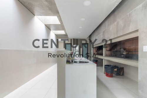 Imagen 13 de 17 de Vendo Departamento De 1 Dormitorio En Edificio Carmen - Calidad Fundar