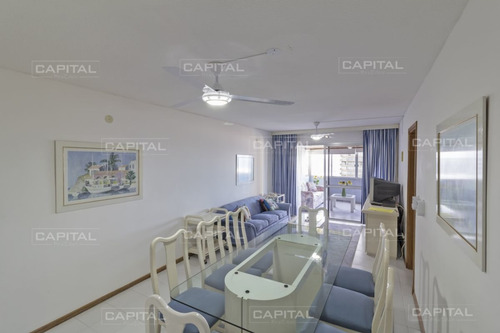Imagen 7 de 23 de Apartamento De Dos Dormitorios Con Vista Al Mar - Venta En Playa Brava - Punta Del Este Brava