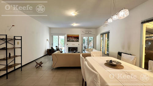 Casa En Alquiler Y Venta De Cuatro Ambientes Altos De Hudson Berazategui