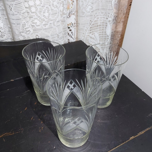 Imagem 2 de 9 de Copo Cristal 3 Unidades Suco 280ml Lapidado Antigo +1 Brinde
