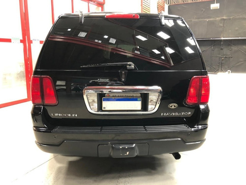 Lincoln Navigator