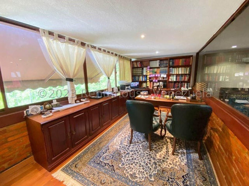 Se Vende Casa En La Lagunita Country Club Mls #24-9585
