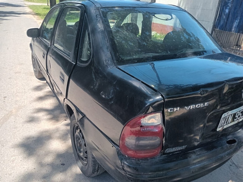 Chevrolet Corsa 1.6 Classic Super Pkele