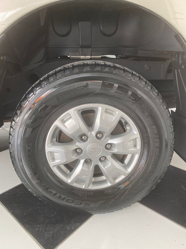 Ford Ranger 2.5 XLS 4X2 CD 16V FLEX 4P MANUAL