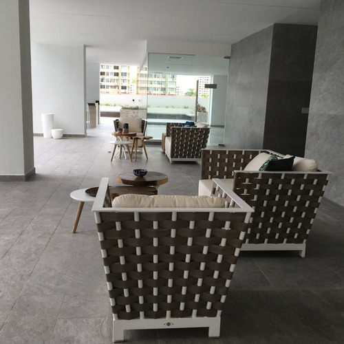 Imagen 8 de 20 de Espectacular Apartamento En Bella Vista A Metros De Pque Urraca Djn22-3422