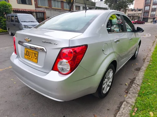 Chevrolet Sonic 1.6 Lt 4 p Automática