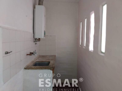 Imagen 6 de 13 de Urca 1 Dormitorio, Con Patio Y Gas Envasado
