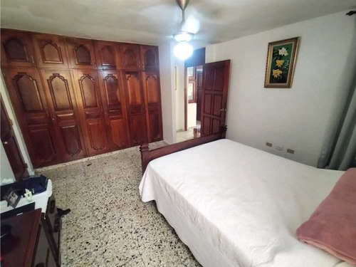 Casa En Venta En El Sector Miramar.