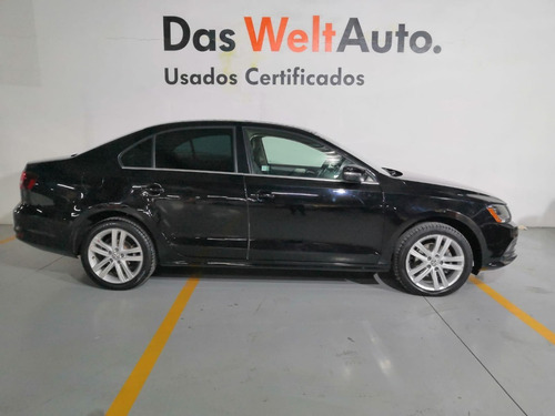 Imagen 2 de 13 de Jetta Sportline Tip