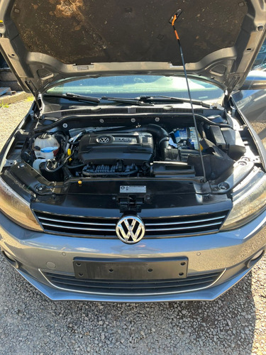 Vw Jetta 2.0 Tsi Aut. Gasolina 2014 211cvs - Solicite Peças