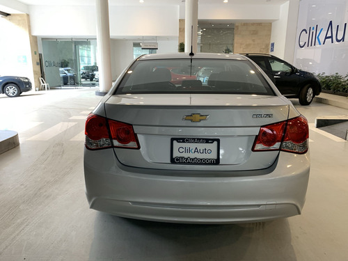 Imagen 9 de 15 de Chevrolet Cruze 2016 1.8 Ls Mt
