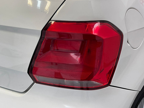 Imagen 10 de 15 de Volkswagen Gol Hb Trendline Tm 2017