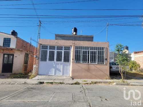 Venta Casa 5 Ambientes Libertad