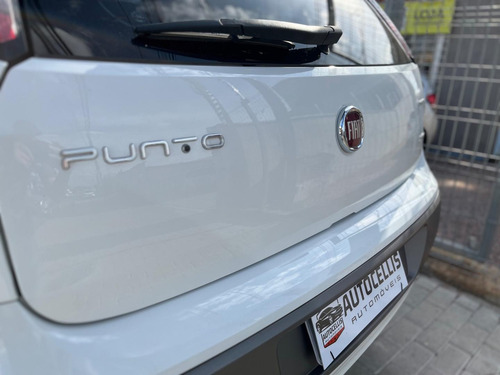 Fiat Punto Essence 1.6 16v Flex Mec.