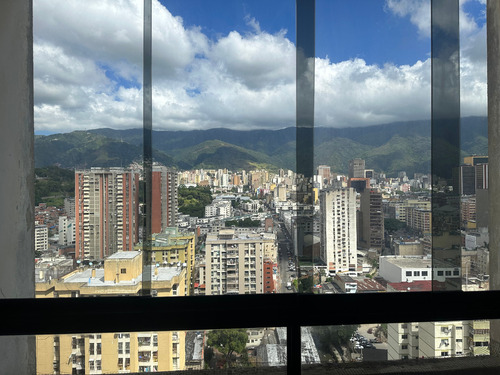 Apartamento Con Espetacular Vista Centro De Caracas