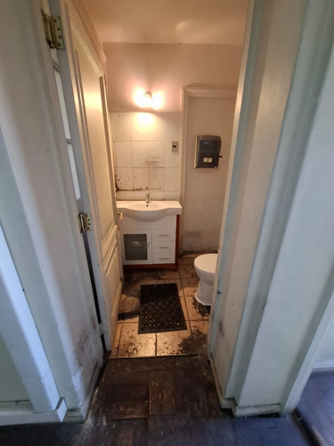 Excelente Oficina En Piso Completo - Avenida Providencia