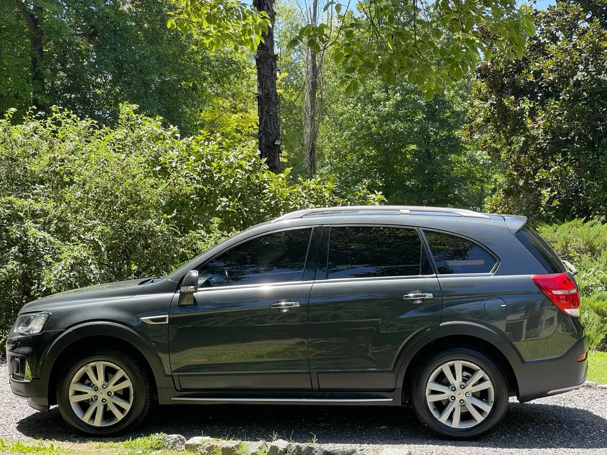 Chevrolet Captiva 2.2 Ltz 184cv