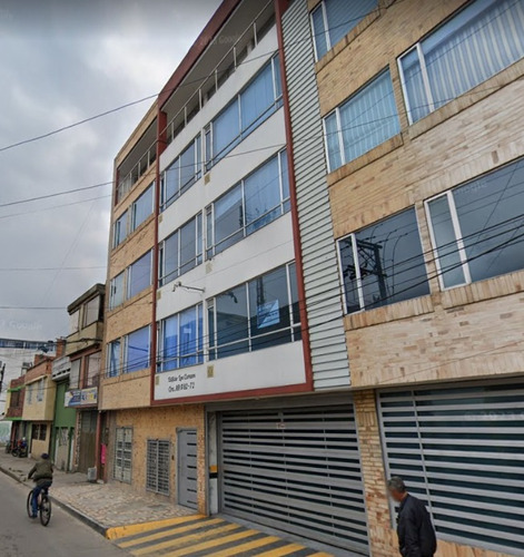Apartamento En Arriendo En Bogotá Los Cerezos. Cod 110564