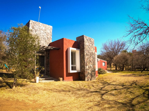 Se Vende Casa En Corral De Barrancas, Unquillo!