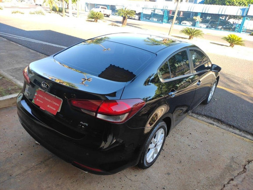 Kia Cerato 1.6 Sx 16v Flex 4p Automático