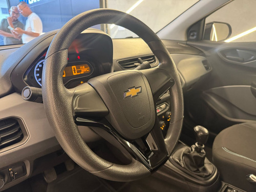 Chevrolet Onix plus 1.0 Lt 4p