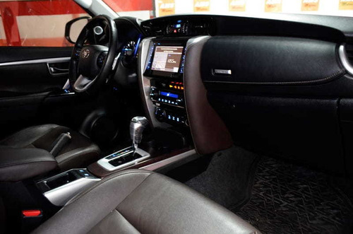 Toyota Hilux Sw4 Srx 4x4 2.8 Tdi