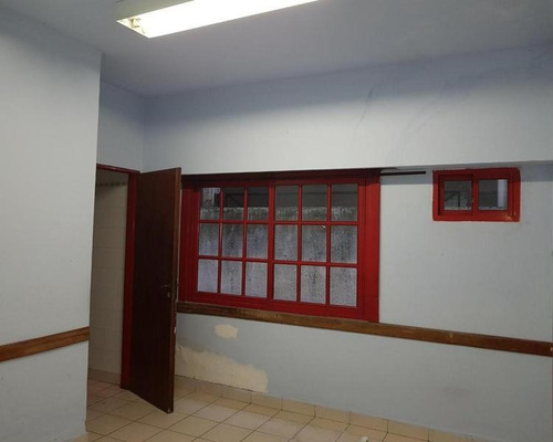 Imagen 5 de 19 de Local En Alquiler En Centro De Lanus Oeste