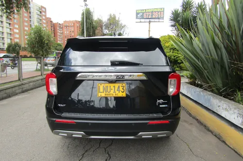 Ford Explorer 2.3 Xlt At 4x4 7 Puestos