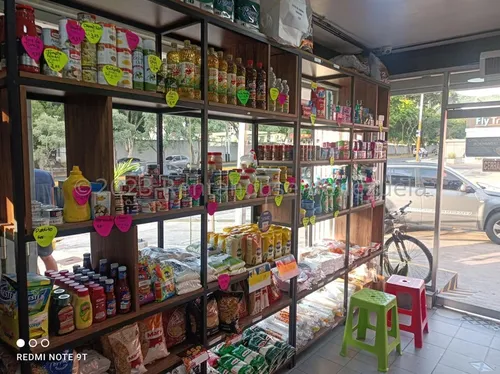 Juan Carlos González Renta House Carabobo Vende Fondo De Comercio Para La Compra Y Venta De Licores Nacionales E Importados Delicias Do Castelo Urb. Trigal Sur Mls #24-2696 Rah/jcg.