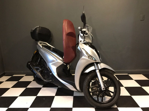 Kymco People S 150
