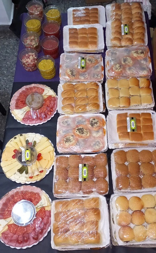Lunch Para 10 Personas, Zorba Catering, Perniles, Picadas.