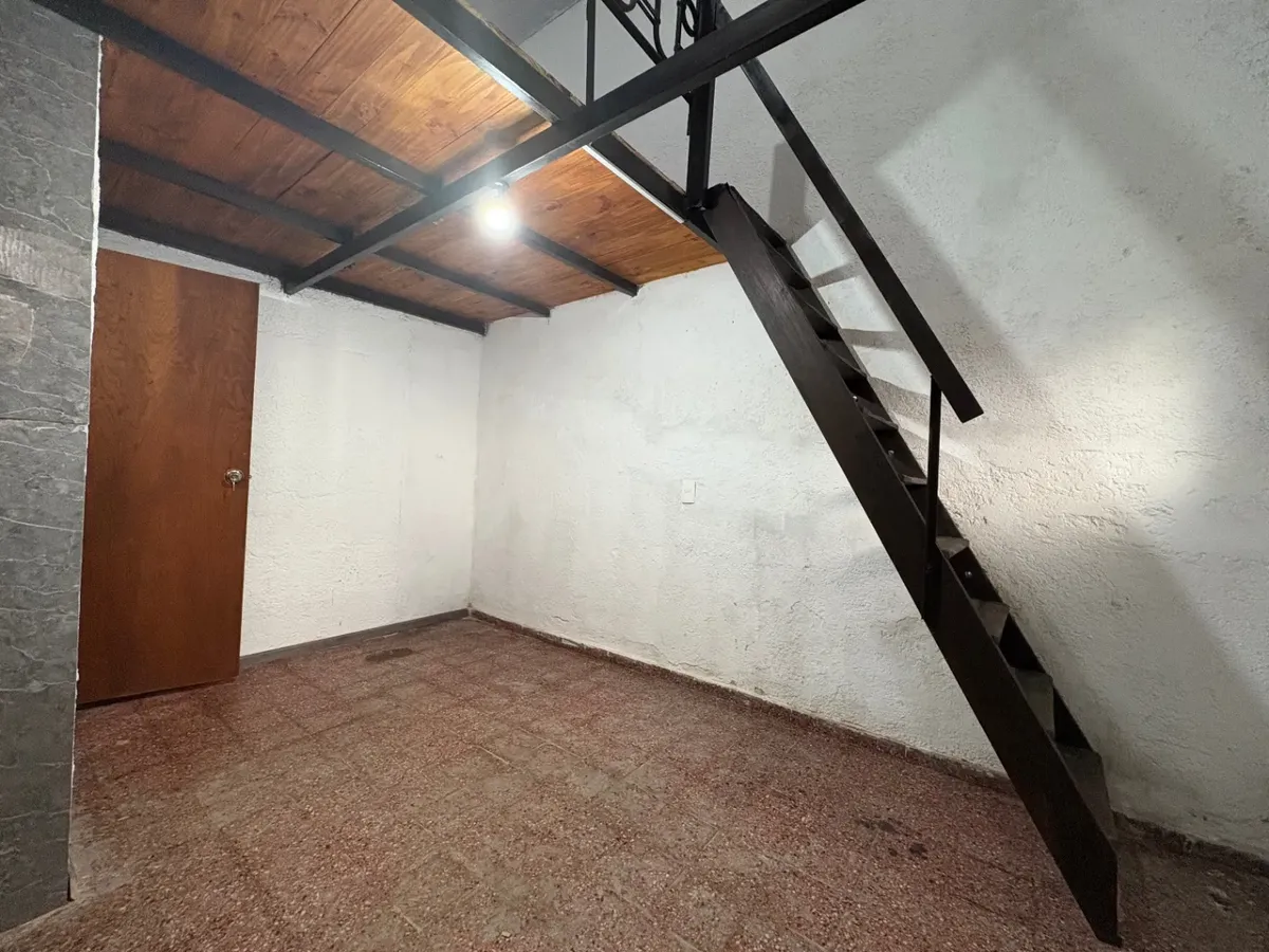 Alquiler Apartamento 1 Dormitorio Tipo Loft En Cordon Tres Cruces Wifi Incluido · Foto 3