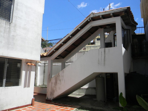 Imagen 16 de 30 de Casa En Venta En Colinas De Santa Rosa Este De Barquisimeto Lara 0.4.2.4.5.9.3.7.5.4.2/ Rent-a-house Centro Occidente Mls Código: 22-6291