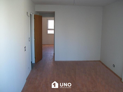 Moreno 73 Bis - Dpto De 1 Dormitorio Externo.
