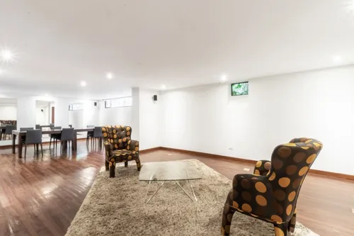 Apartamento En Venta En Chicó Norte. Cod V22071