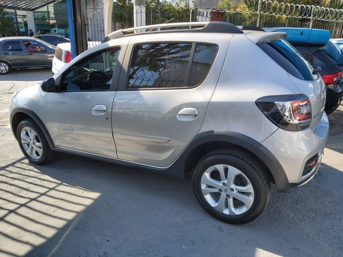 Renault Sandero Stepway 2018 1.6 16v Sce Easy-r 5p